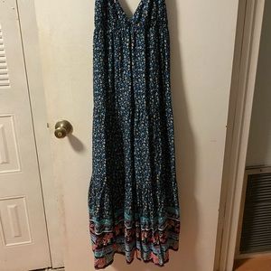 Lulus maxi dress